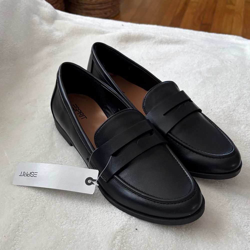 Esprit Black - Picture 8 of 9